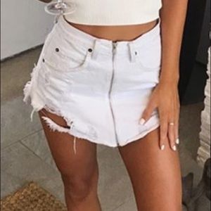Carmar white Jean skirt - size 26